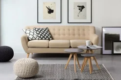 Sohva Motala 3:n ist Beige